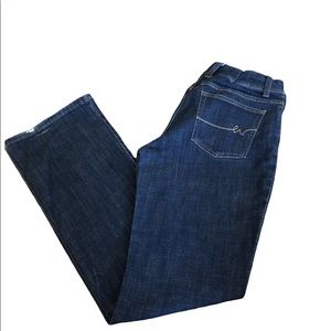 {Wrangler} BootCut Ladies Denim Jeans Lightly Distressed HemToFit Waist Sz 7/32